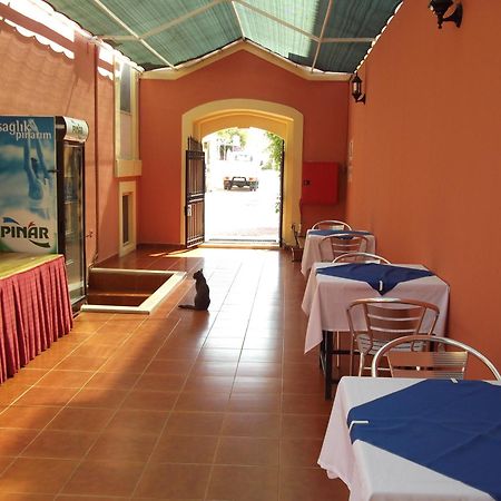 Antik Ridvan Hotel Çeşme Exterior foto